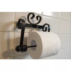 Wieszak na Papier Toaletowy Kuty – Ręcznie Wykonany z Metalu Wieszak na Papier Toaletowy Kuty – Ręcznie Wykonany z Metalu